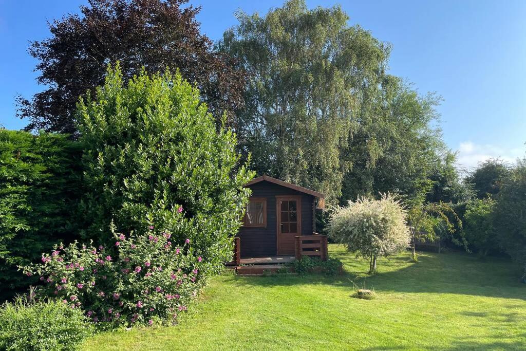 3 Bed Bungalow In Winchcombe, Cotswolds,Gloucester Eksteriør billede