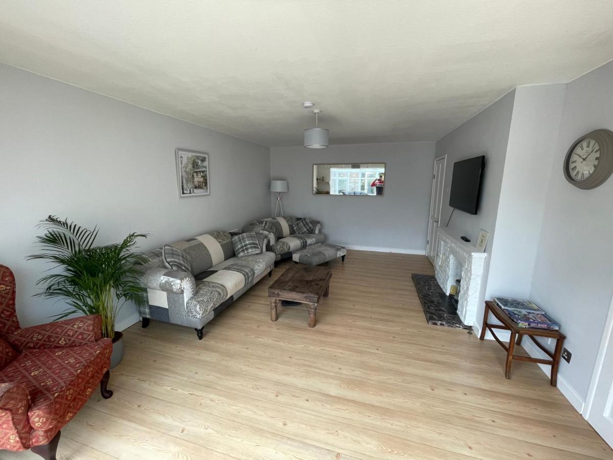 3 Bed Bungalow In Winchcombe, Cotswolds,Gloucester Eksteriør billede