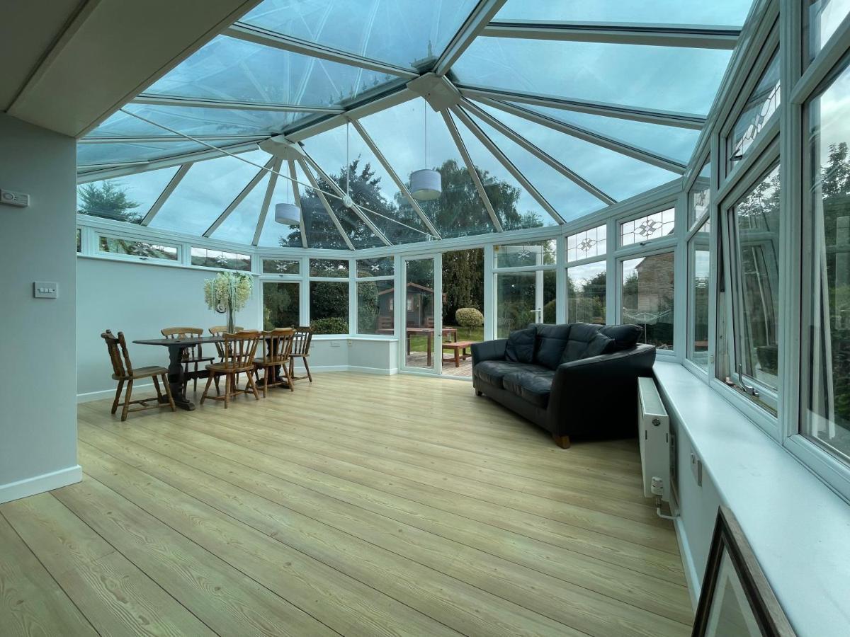 3 Bed Bungalow In Winchcombe, Cotswolds,Gloucester Eksteriør billede